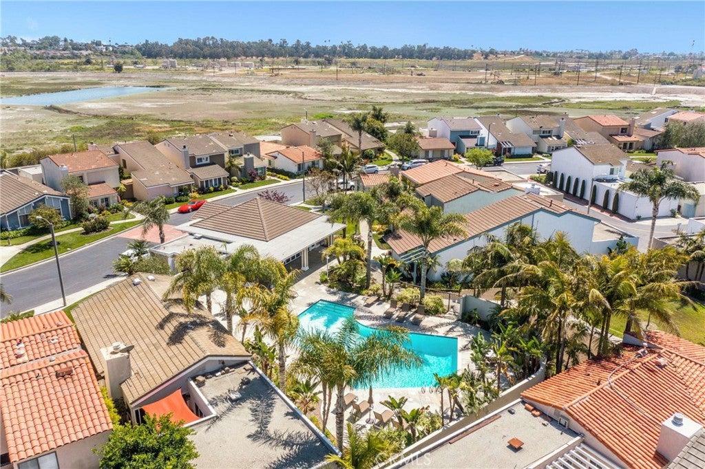 7051 Island Village Drive