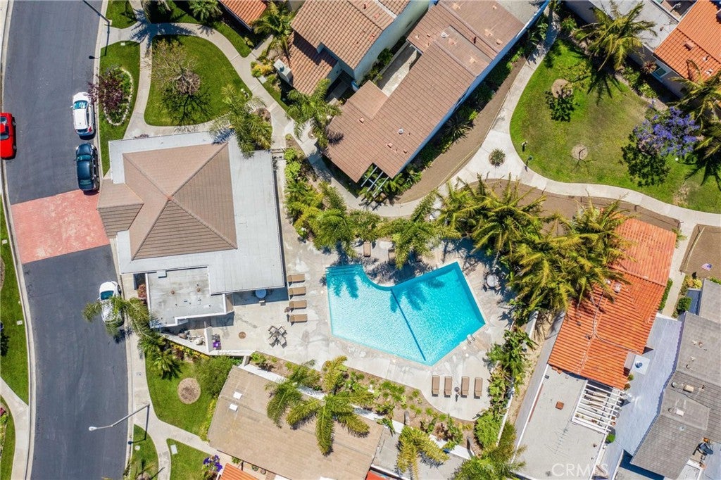 7051 Island Village Drive
