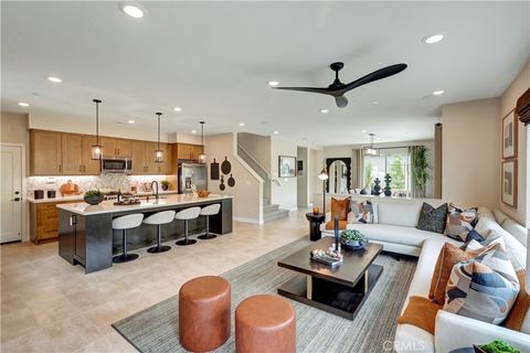 17163 Kent Street Hesperia CA 92345