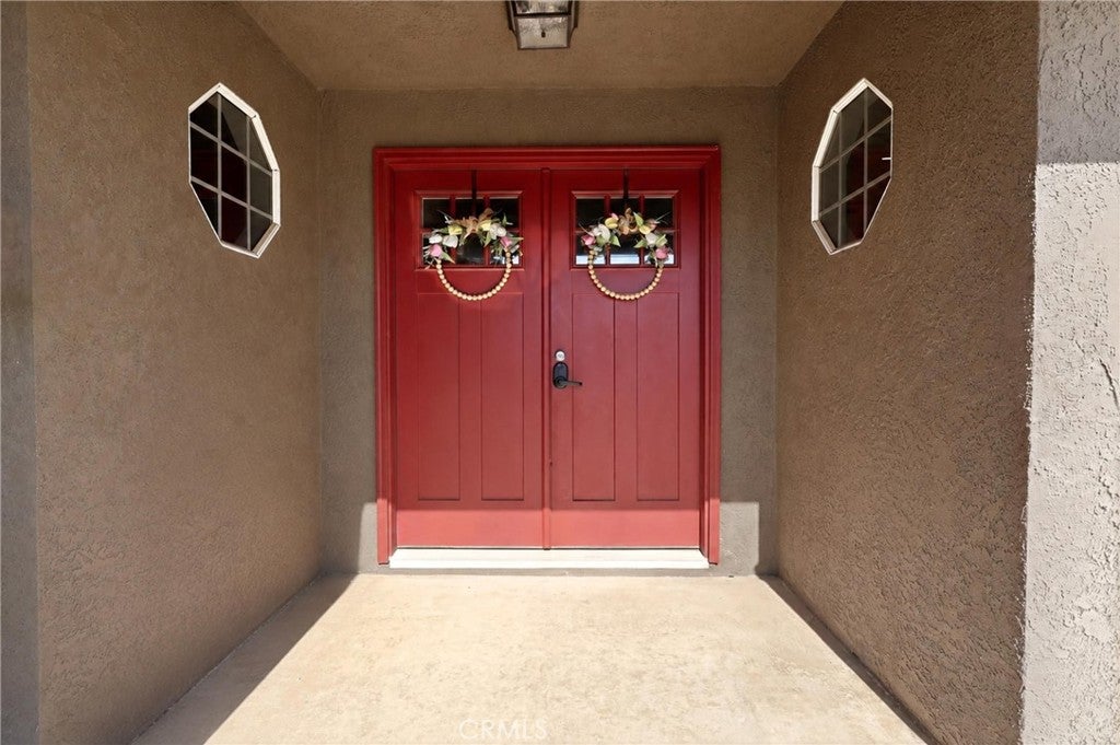 6738 Tamarisk Avenue