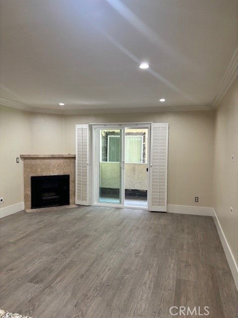 Photo of 7035 Woodley Ave #113, Van Nuys, CA 91406 (MLS # SR26070151)