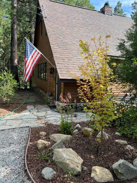 Photo of 25835 Wayne Road, Idyllwild, CA 92549 (MLS # 219151132DA)