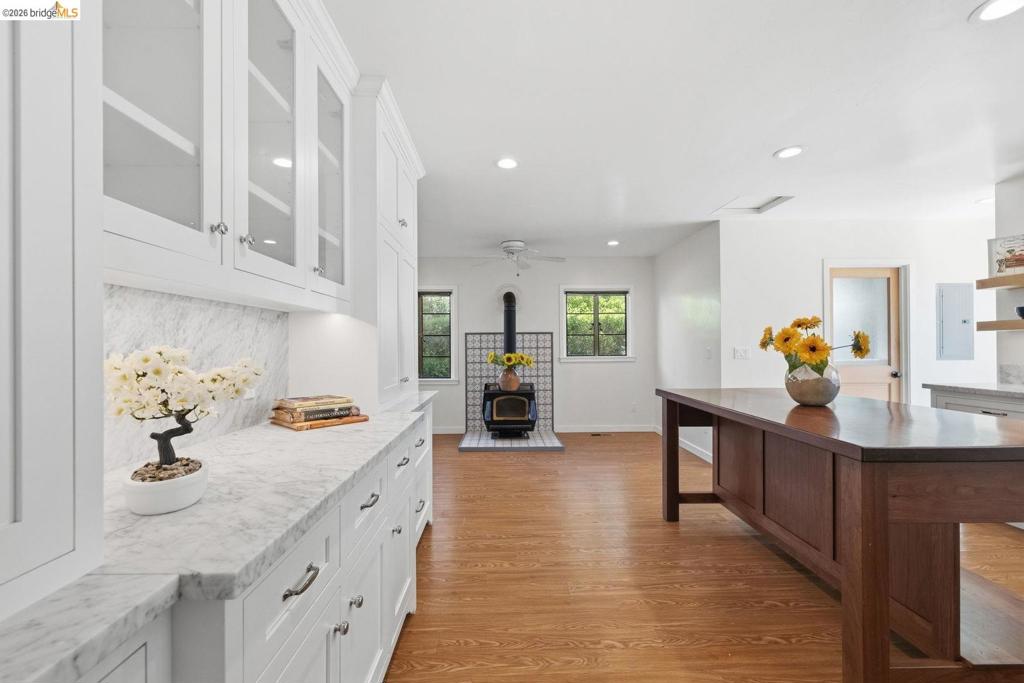 105 Terrace AVE