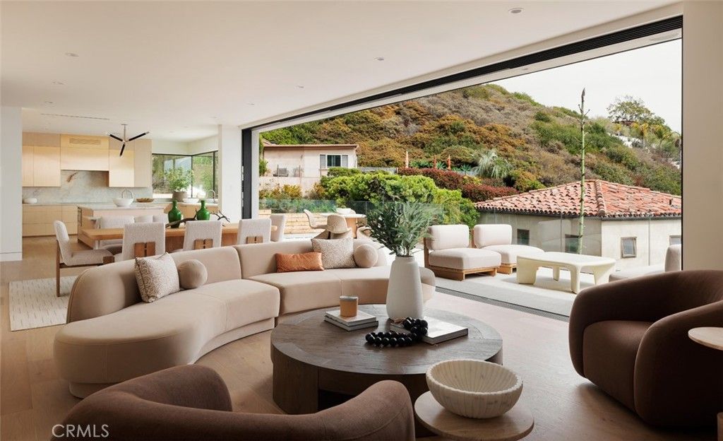 Photo of 1105 Skyline Drive, Laguna Beach, CA 92651 (MLS # OC26019699)