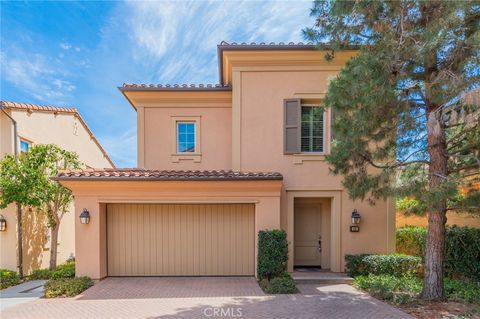 Photo of 26 Bianco, Irvine, CA 92618 (MLS # OC26073728)