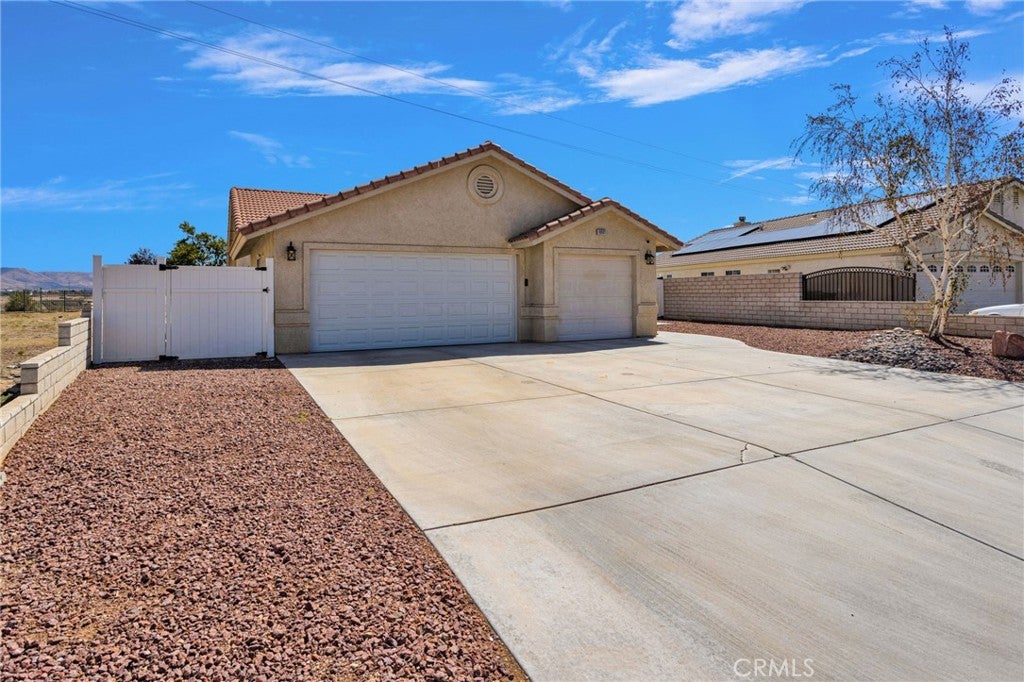 18601 Mountain Meadows
