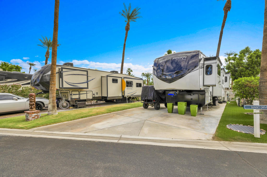 Outdoor Resorts Palm Springs - Land