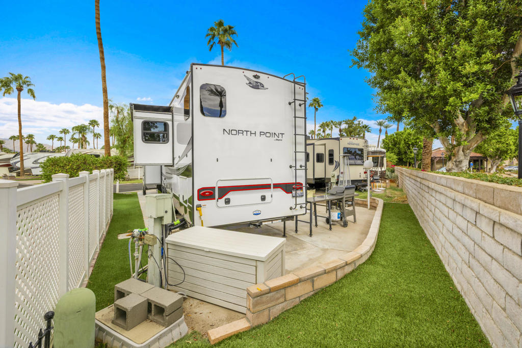 Outdoor Resorts Palm Springs - Land