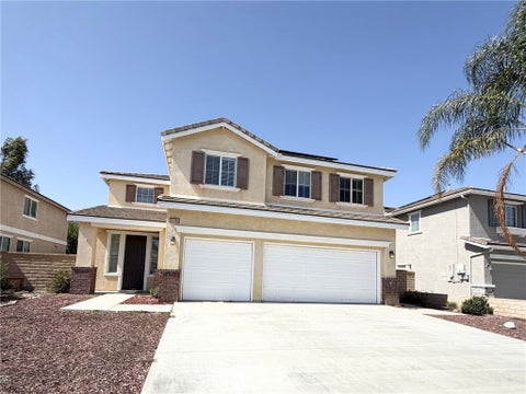 Photo of 29360 Ariel Street, Murrieta, CA 92563 (MLS # SW26123945)