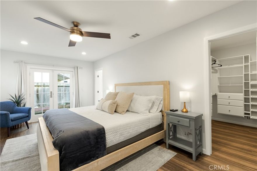 STYLE IN THE SOUTH BAY! Welcome to this stunningly remodeled 3 bed 2 bath home in Bodger Park. This Hawthorne CA Ranch House boasts 1,906 sqft on a larger 6,160 sqft, corner lot. Designed with an open floor plan, quartz countertops, modern flooring, central HVAC, and elegant double-sink vanities, the home also includes a finished garage game room for extra versatility. A private fenced yard with patio invites effortless indoor-outdoor living. Just minutes to Bodger Park, shopping, dining, SoFi Stadium, SpaceX, LAX, and Manhattan Beach, this home offers the perfect blend of comfort, convenience, and location.