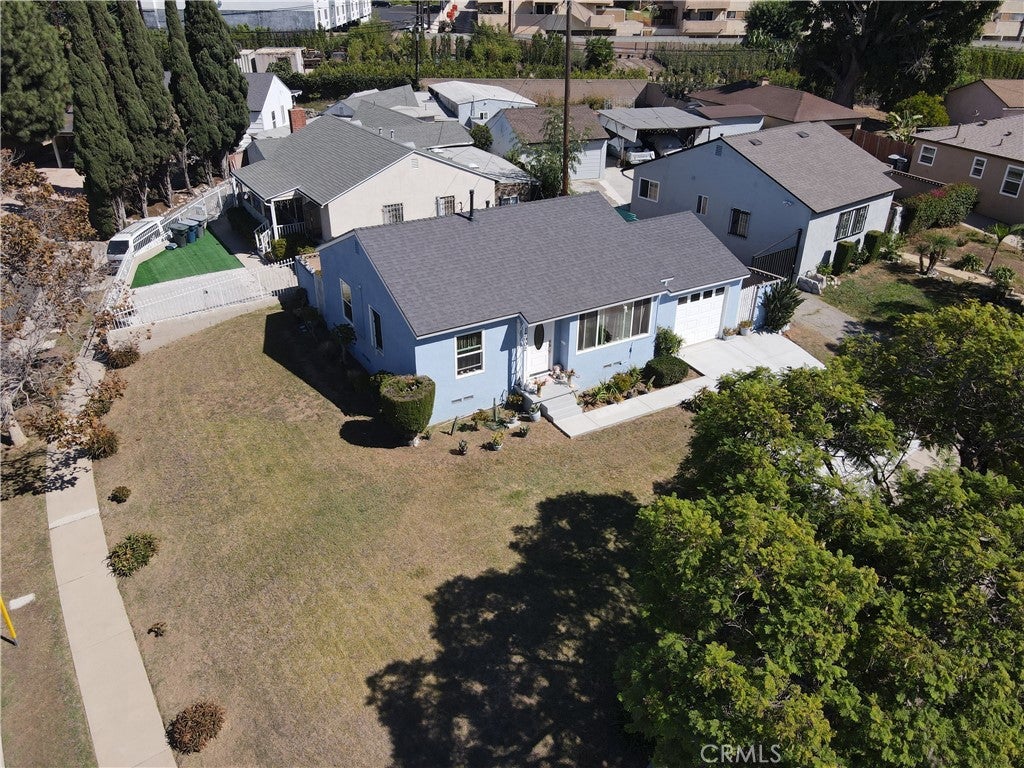12902 S Berendo
