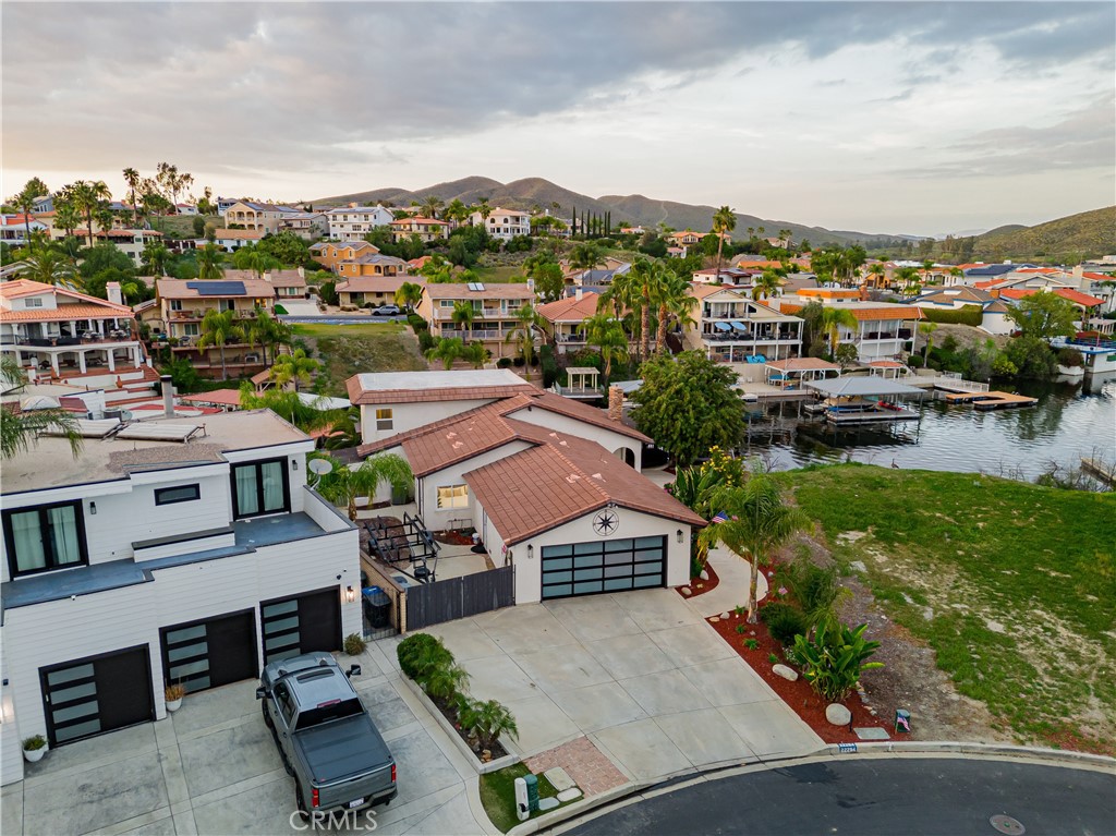 22294 Whirlaway Court