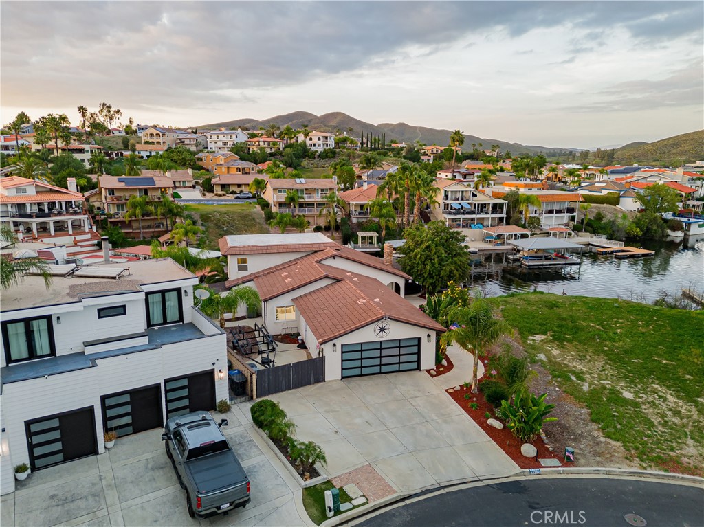 22294 Whirlaway Court