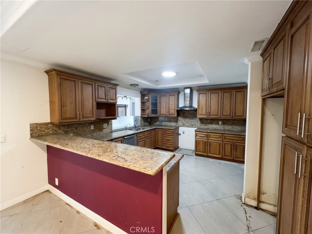 11662 Roswell
