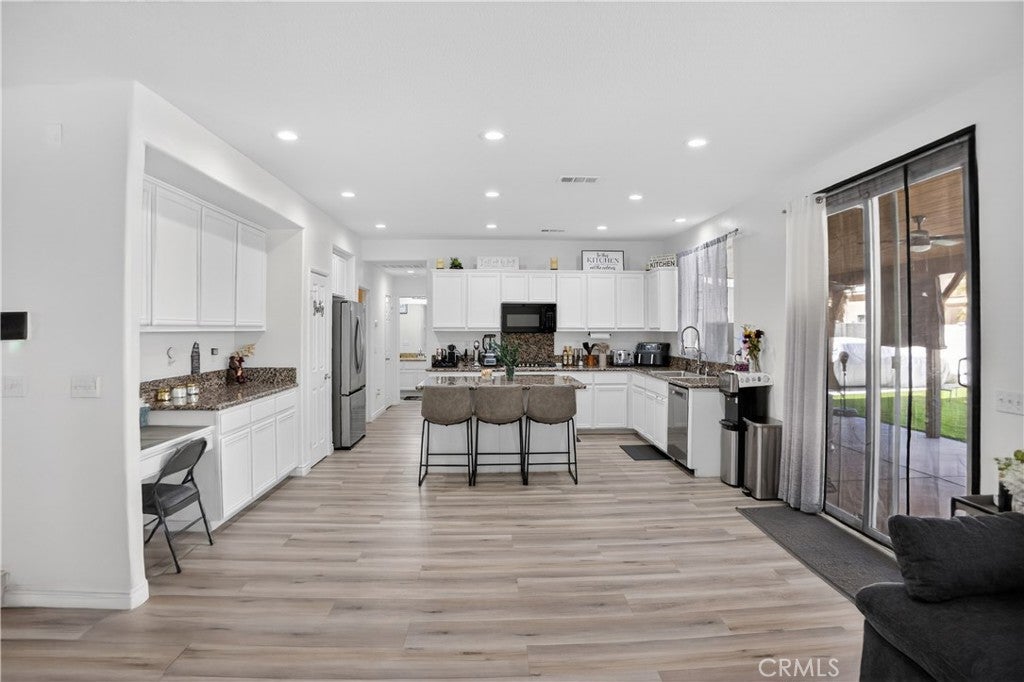 2301 Foxtail Drive