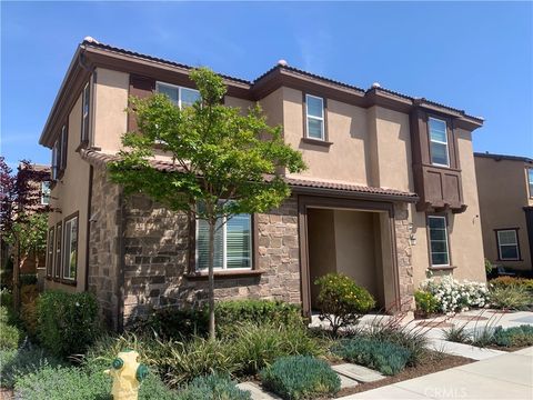7135 Montecito Lane Eastvale CA 92880