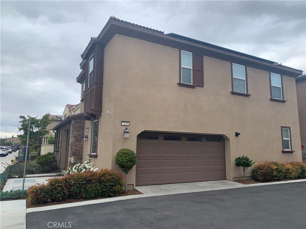 7135 Montecito Lane