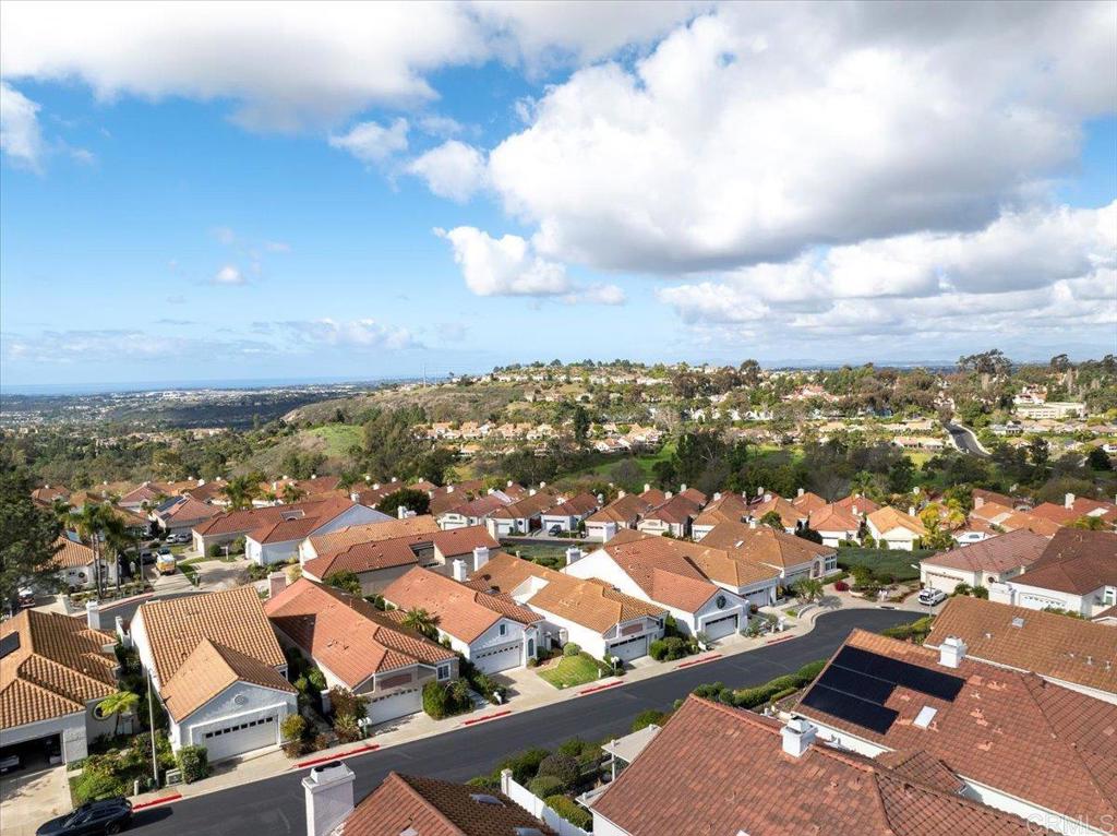 1219 Via San Jacinto