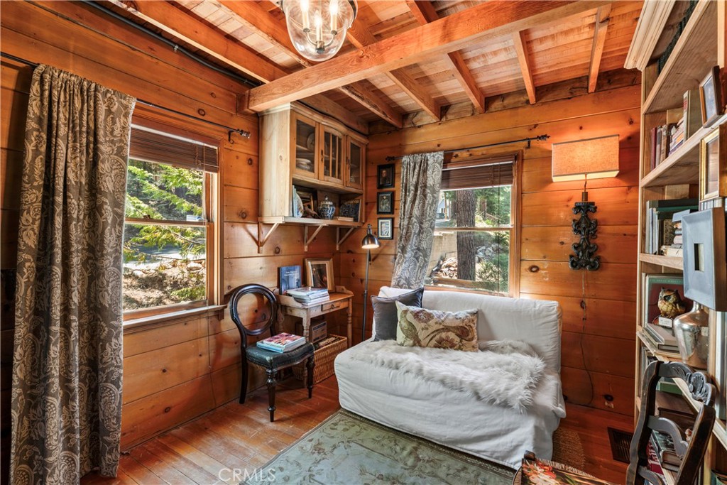 Twin Peaks (TWIN) - Residential