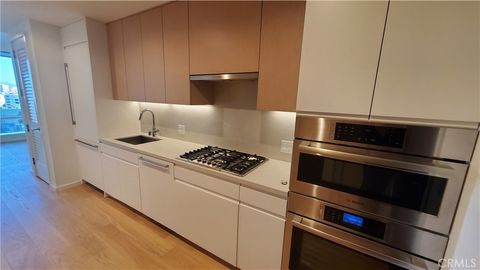 Photo of 877 Francisco Street #1122, Los Angeles, CA 90017 (MLS # CV25249495)