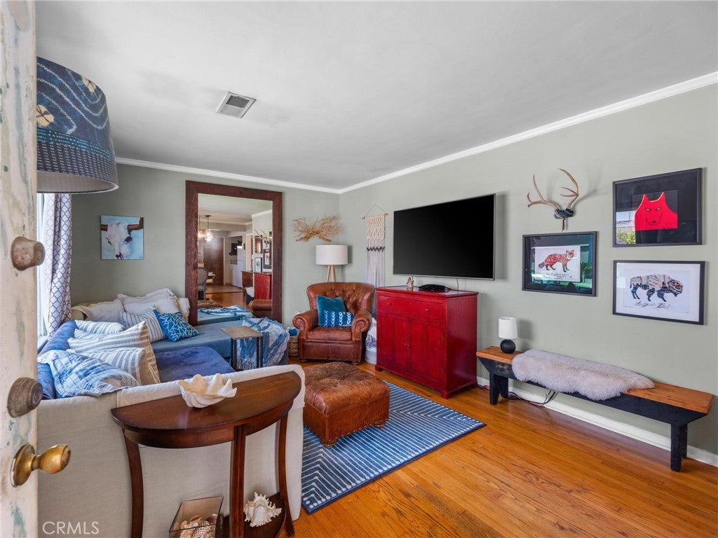 5442 W 122nd