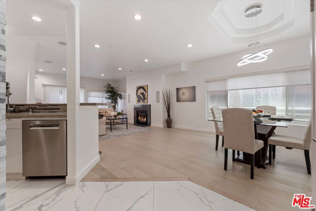 Photo of 1160 Granville Avenue #108, Los Angeles, CA 90049 (MLS # 26865607)