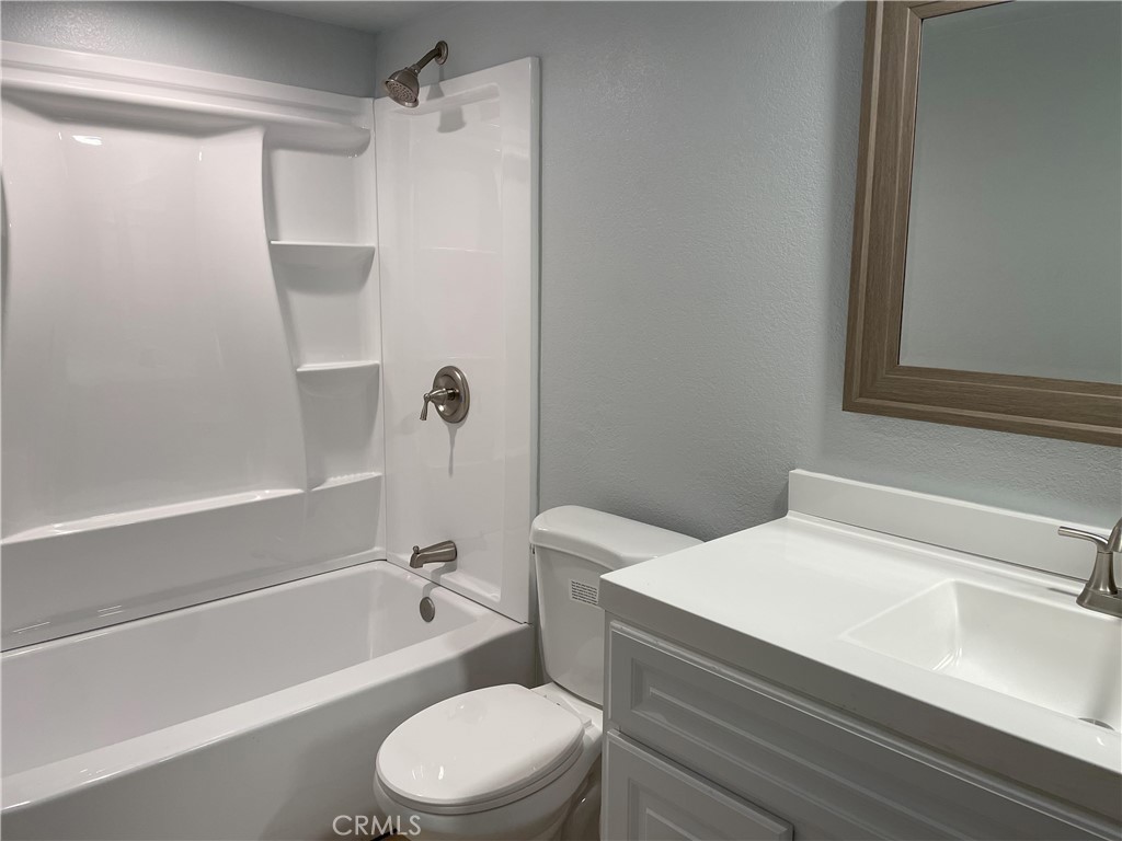 Palm Canyon Villas (33473) - Residential Lease