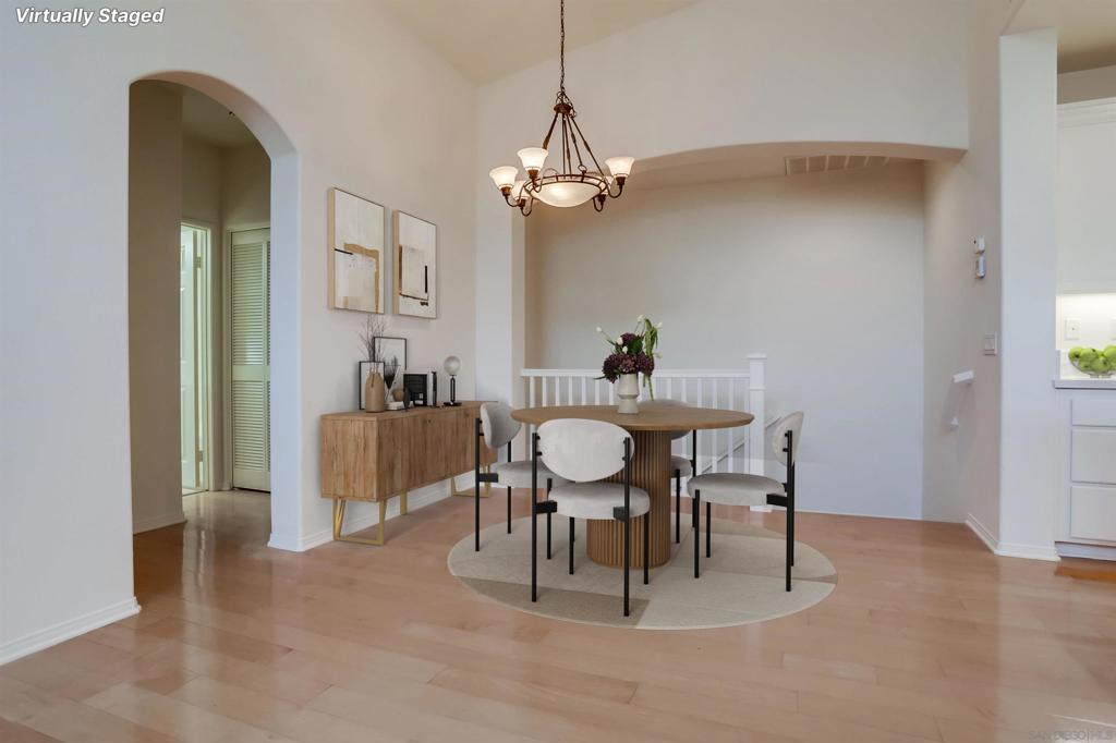 11825 Miro Cir