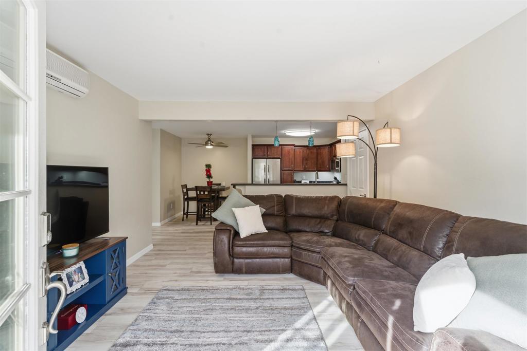 CLAIREMONT - Residential