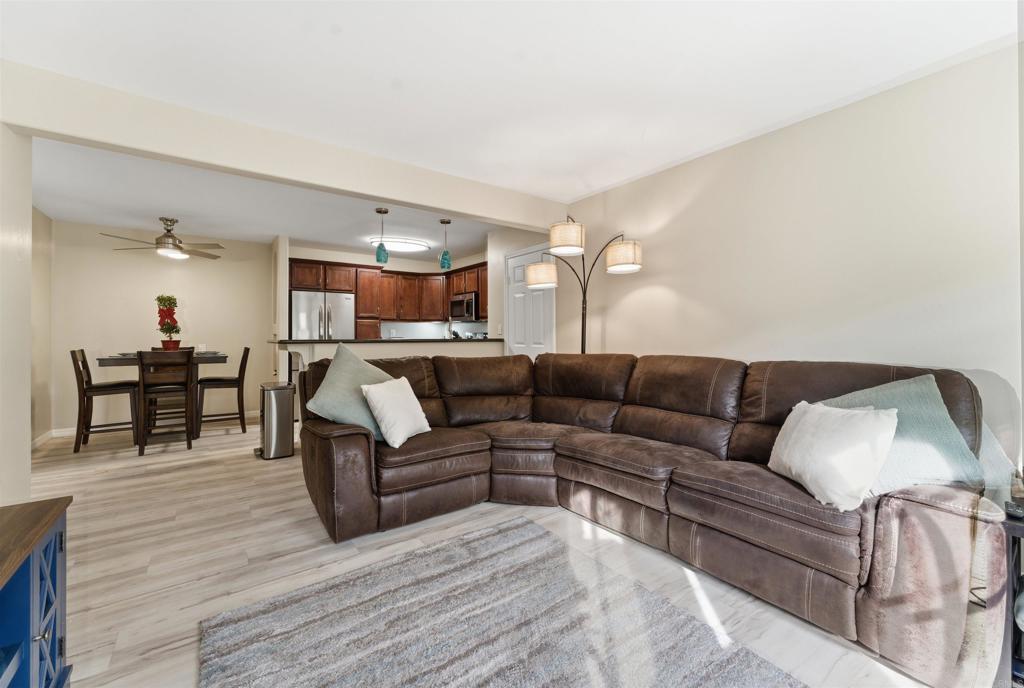 CLAIREMONT - Residential