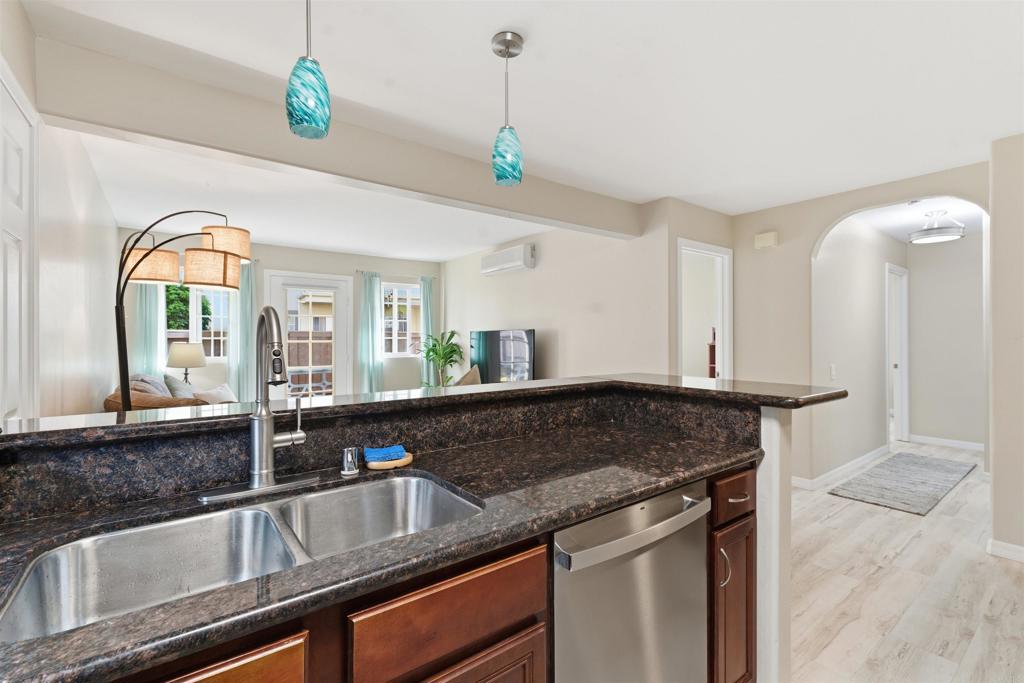 CLAIREMONT - Residential