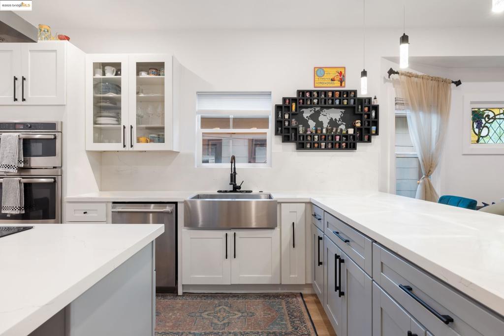 PIEDMONT AVENUE - Residential