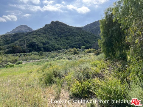 Photo of 23629 Zuniga Road, Topanga, CA 90290 (MLS # 25630733)