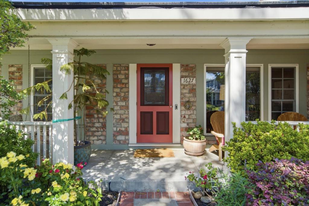 1627 Kentucky Street