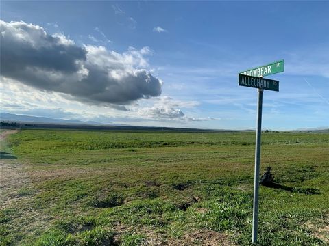 Photo of 0 Arrow Bear Trail, Santa Margarita, CA 93453 (MLS # SC26028709)