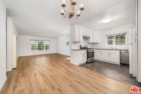 Photo of 1937 S Shenandoah Street #5, Los Angeles, CA 90034 (MLS # 26774795)
