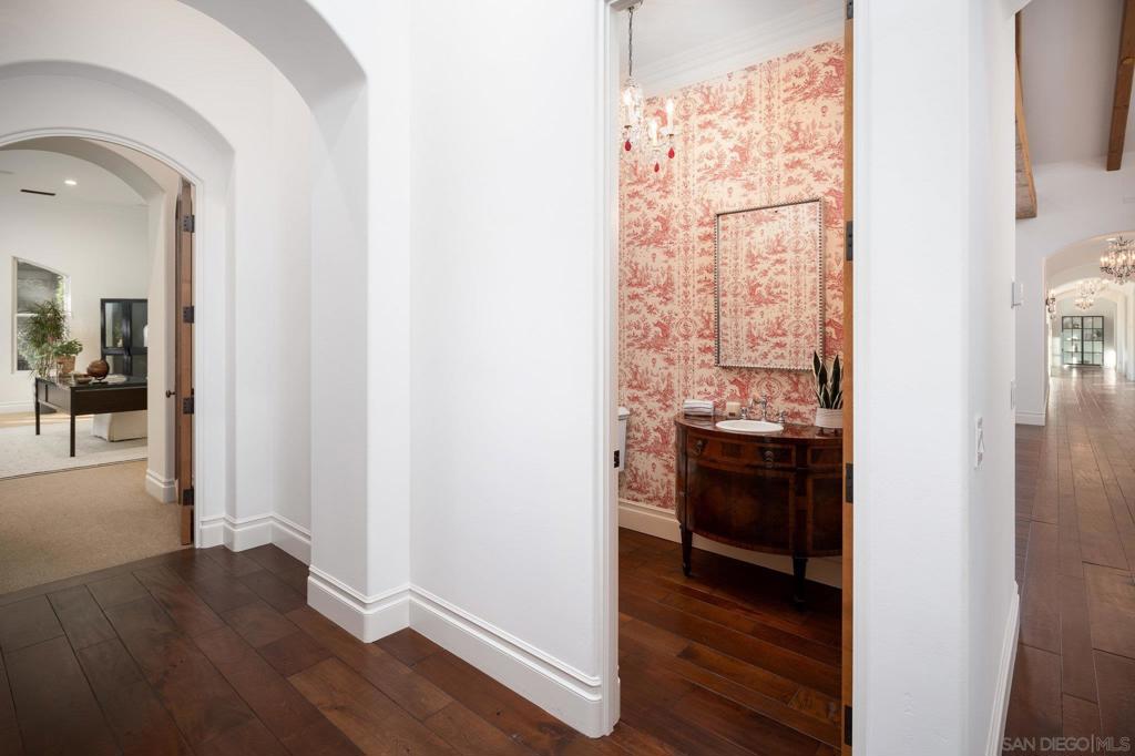 Rancho Santa Fe - Residential