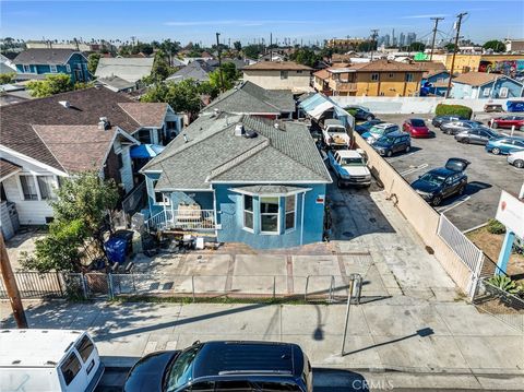 Photo of 127 S Townsend Ave, Los Angeles, CA 90063 (MLS # DW26035431)
