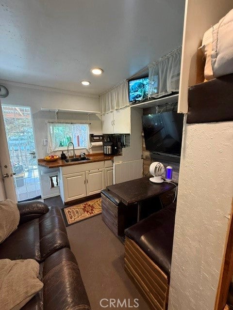 Tiny photo for 2847 Annette ST, Oceanside, CA 92056 (MLS # ND26217392)