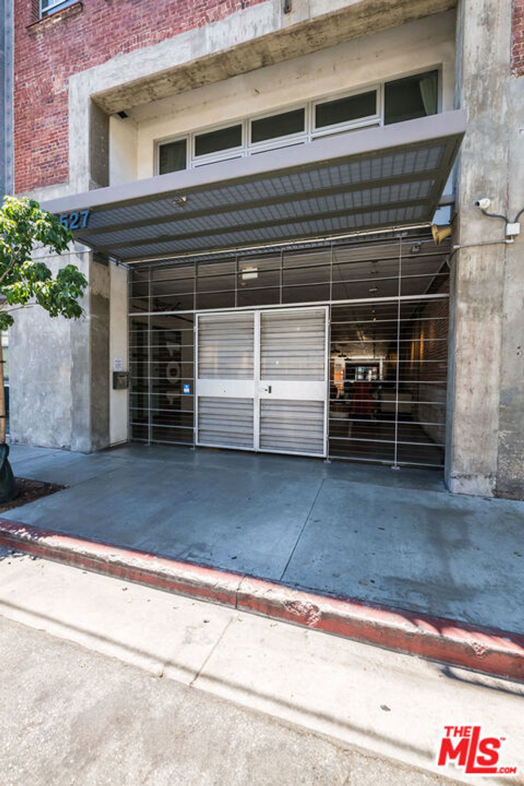 Photo of 527 Molino Street #206, Los Angeles, CA 90013 (MLS # 26649241)