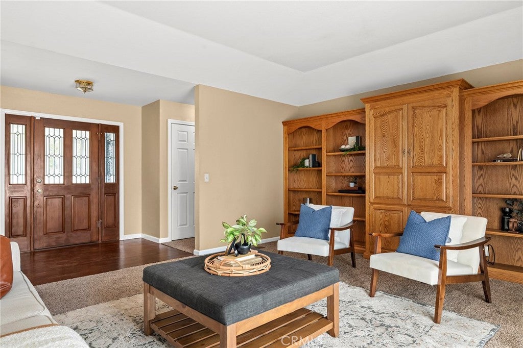 4992 Ravelle Court