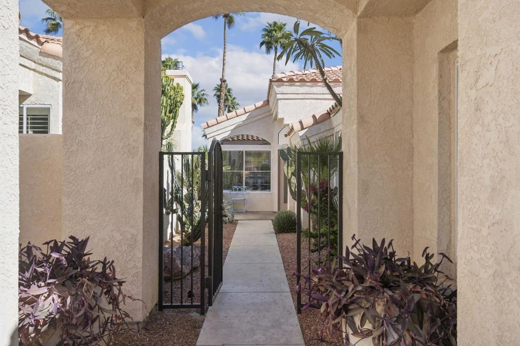 Photo of 67740 S Trancas Drive, Cathedral City, CA 92234 (MLS # 219144893DA)