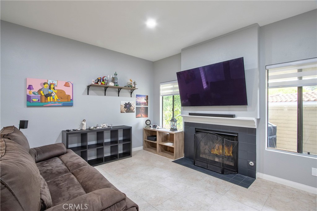 926 Lupine Hills Drive 15