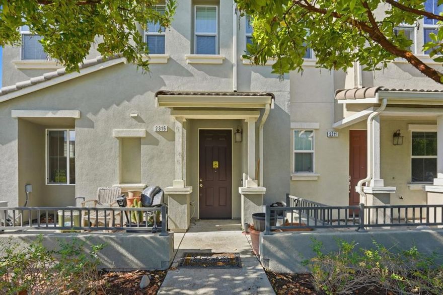 Absolute Bargain! Unbelievable Price! This corner unit townhome is priced very low for a pre-approved buyer who wants a great deal on a super home in a great area. Conveniently located near schools, parks, shops, restaurants, and major highways. Features a bedroom and full bathroom on the first floor! Hurry, it won't last long at this low price so do your buyer a favor and write me a squeaky clean offer today -- and save yourself all the fun of a counter offer! You definitely don't want to miss this golden, move-in-ready, rare opportunity to own a fantastic home in a wonderful Hayward location!
