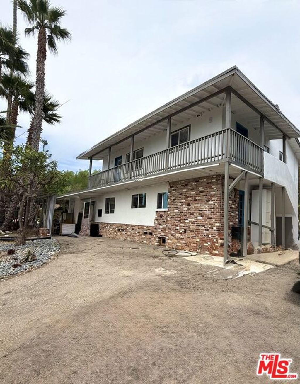 Photo of 31577 Pacific Coast Highway, Malibu, CA 90265 (MLS # 25619491)