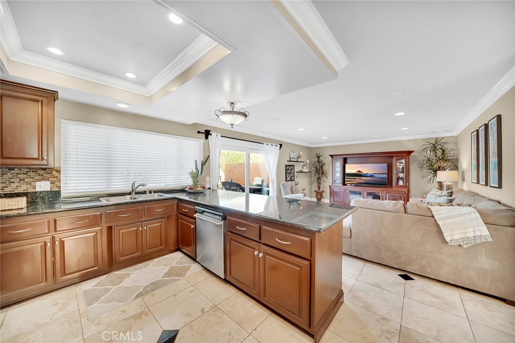 21382 Lemontree Lane