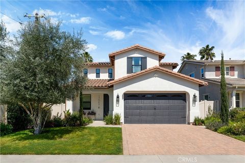 Photo of 17065 Cantlay, Lake Balboa, CA 91406 (MLS # SR26022921)