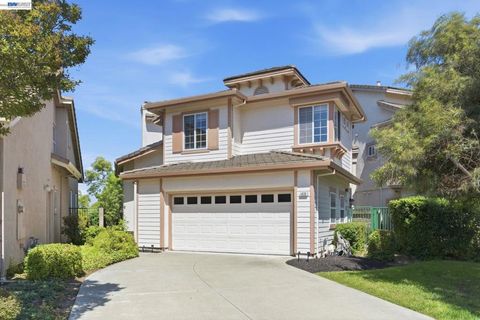 Photo of 5630 Highcrest Ct Ct, Pleasanton, CA 94588 (MLS # 41133066)