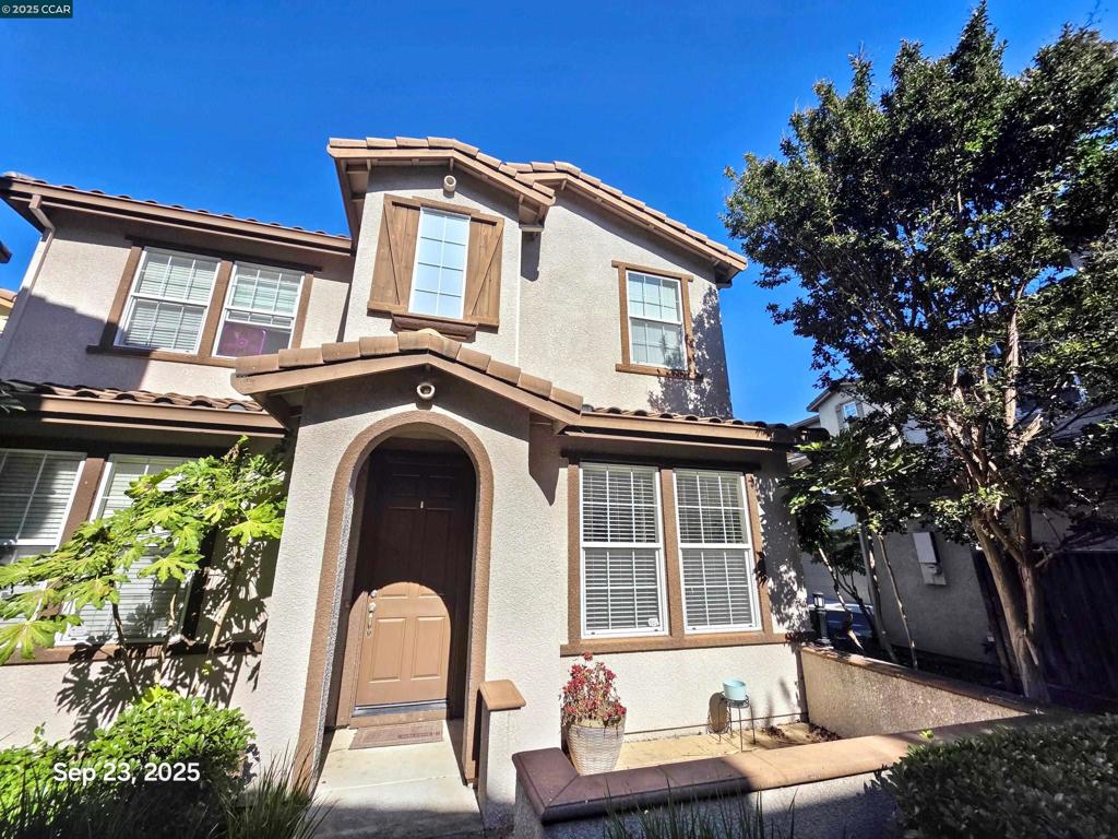 HILLTOP - Residential