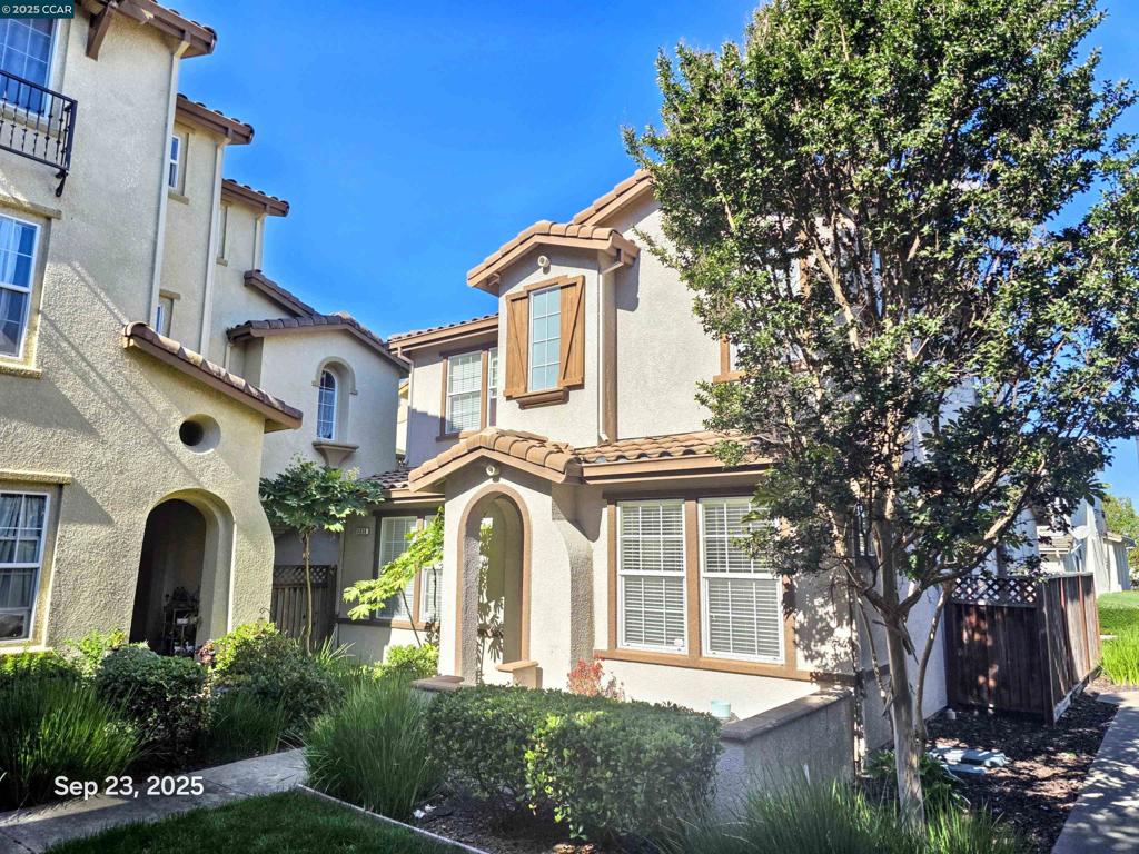 HILLTOP - Residential